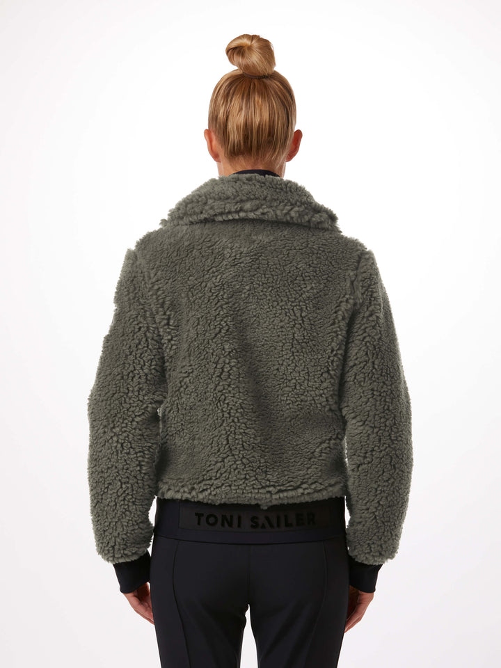 Toni Sailer Womens Sisu Teddy Pile Jacket