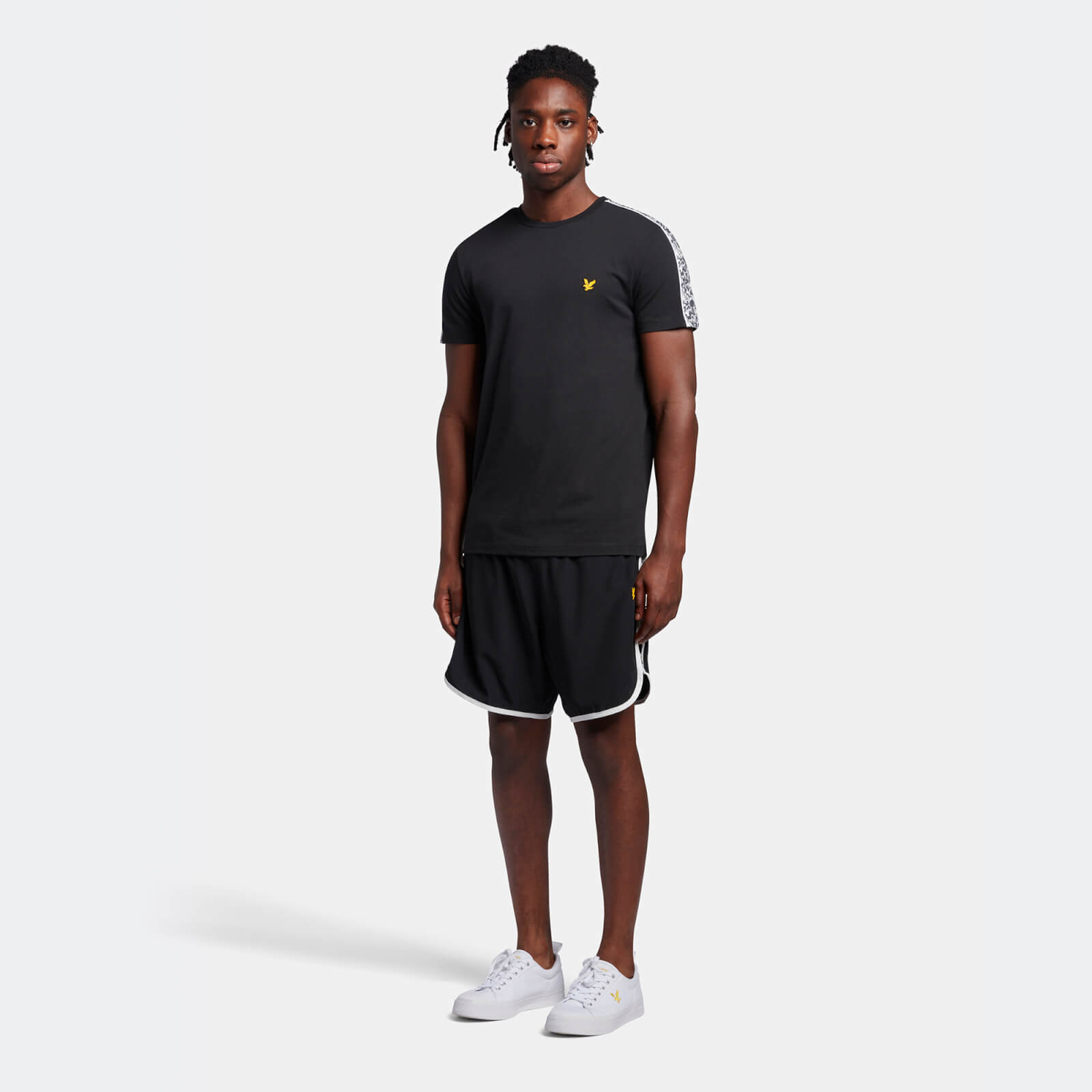 Lyle and Scott Flyer Shorts