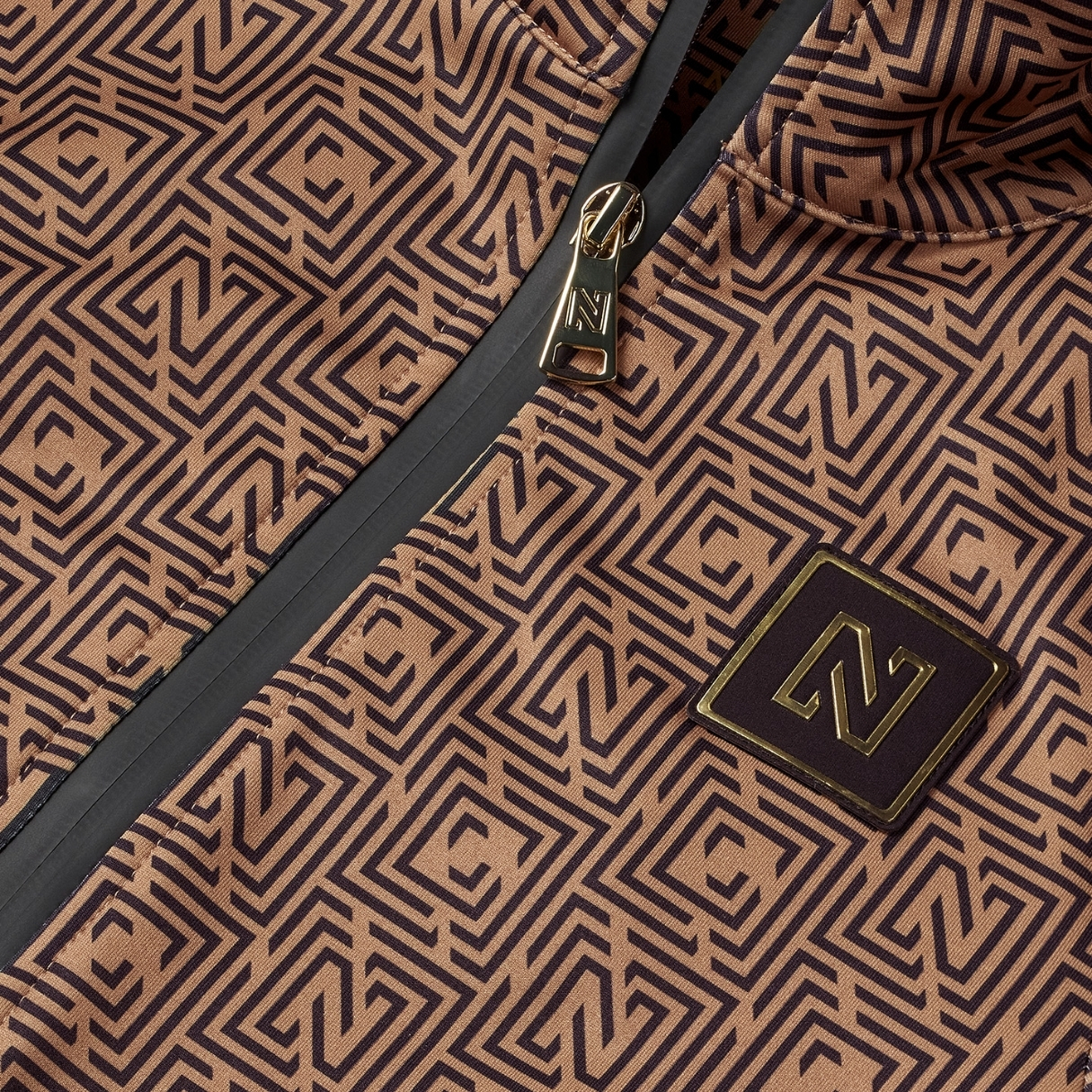 Nikkie Womens Nantes Logo Ski Pully